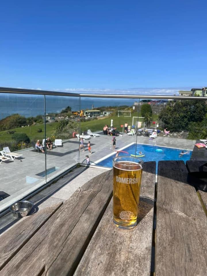 Hendre Coed Isaf Caravan Park Barmouth Buitenkant foto
